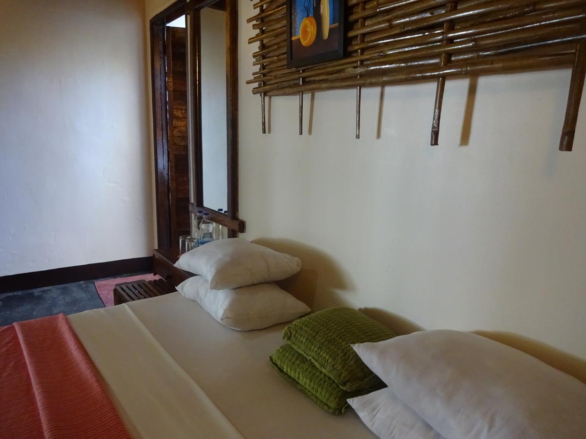 Agonda White Sand Hotel ภายนอก รูปภาพ